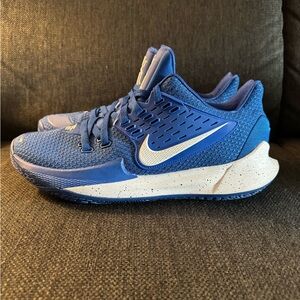 Nike Kyrie 2 Low " Racer Blue" Size 13.5